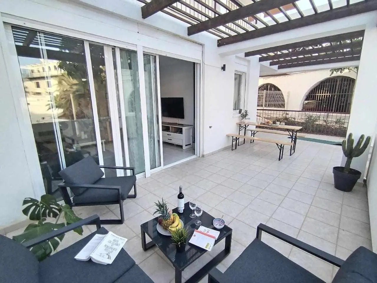 Rentenerife Magec Swing & Sun Amarilla Golf San Miguel de Abona